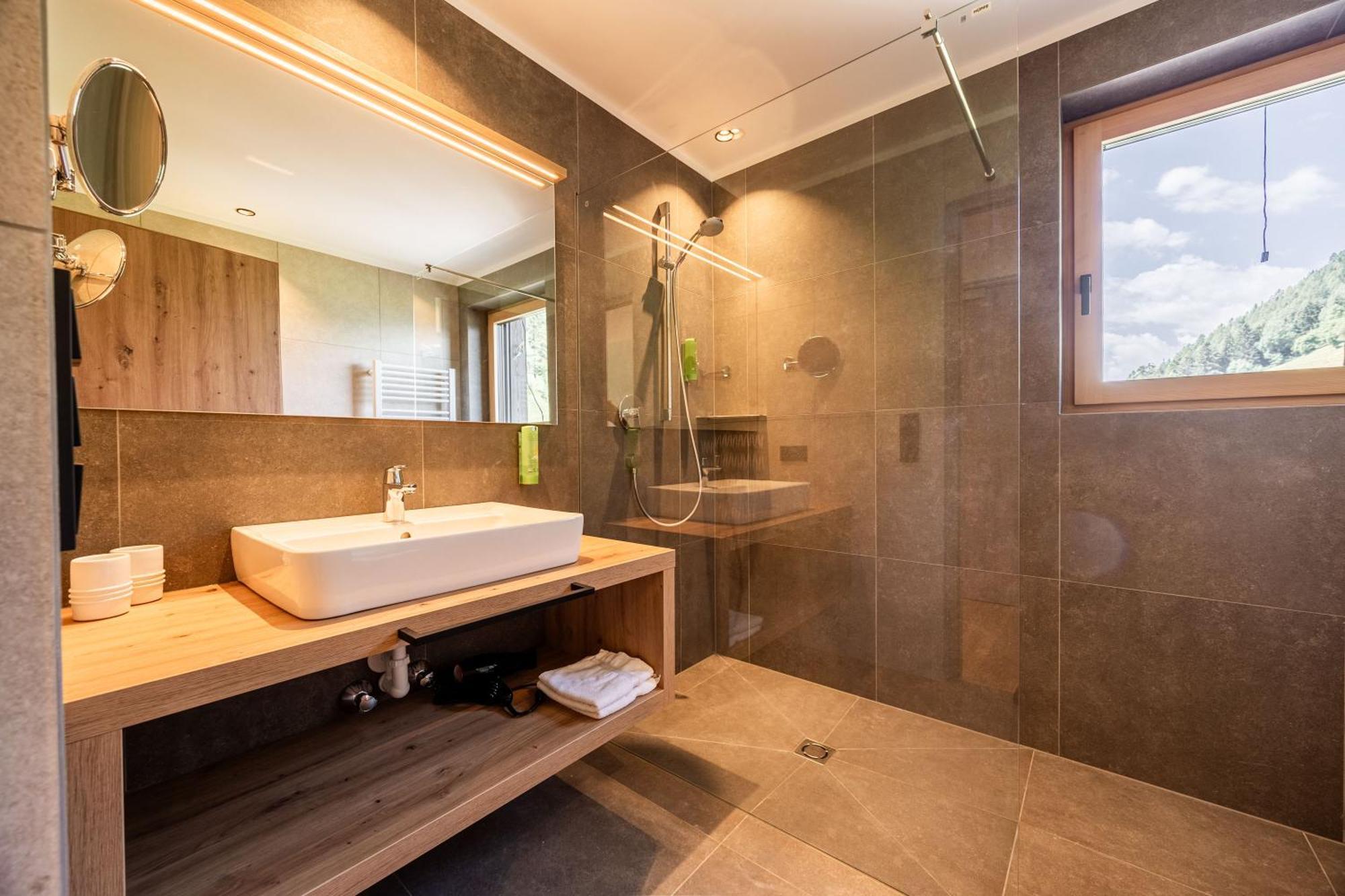 Hotel Rommisa Perca Ngoại thất bức ảnh